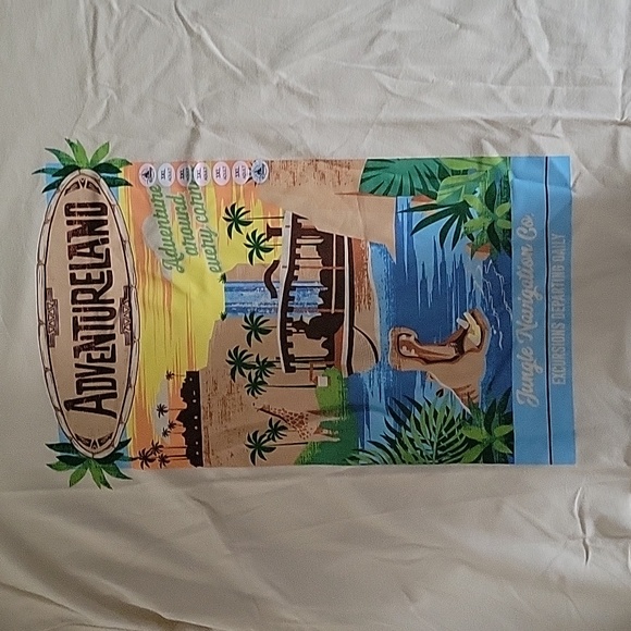 New Disney parks adventureland jungle cruise tee jungle navigation Co - Picture 2 of 5
